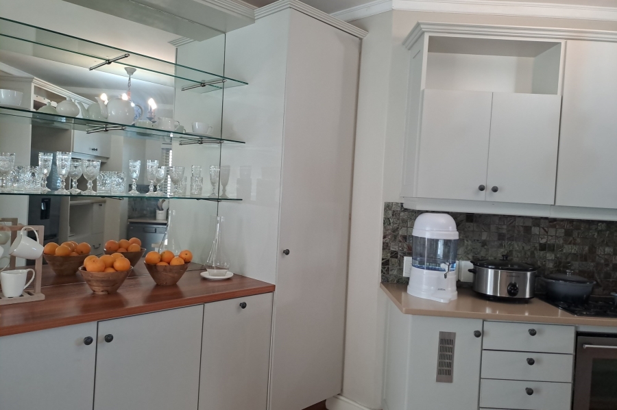 3 Bedroom Property for Sale in Summerstrand Eastern Cape